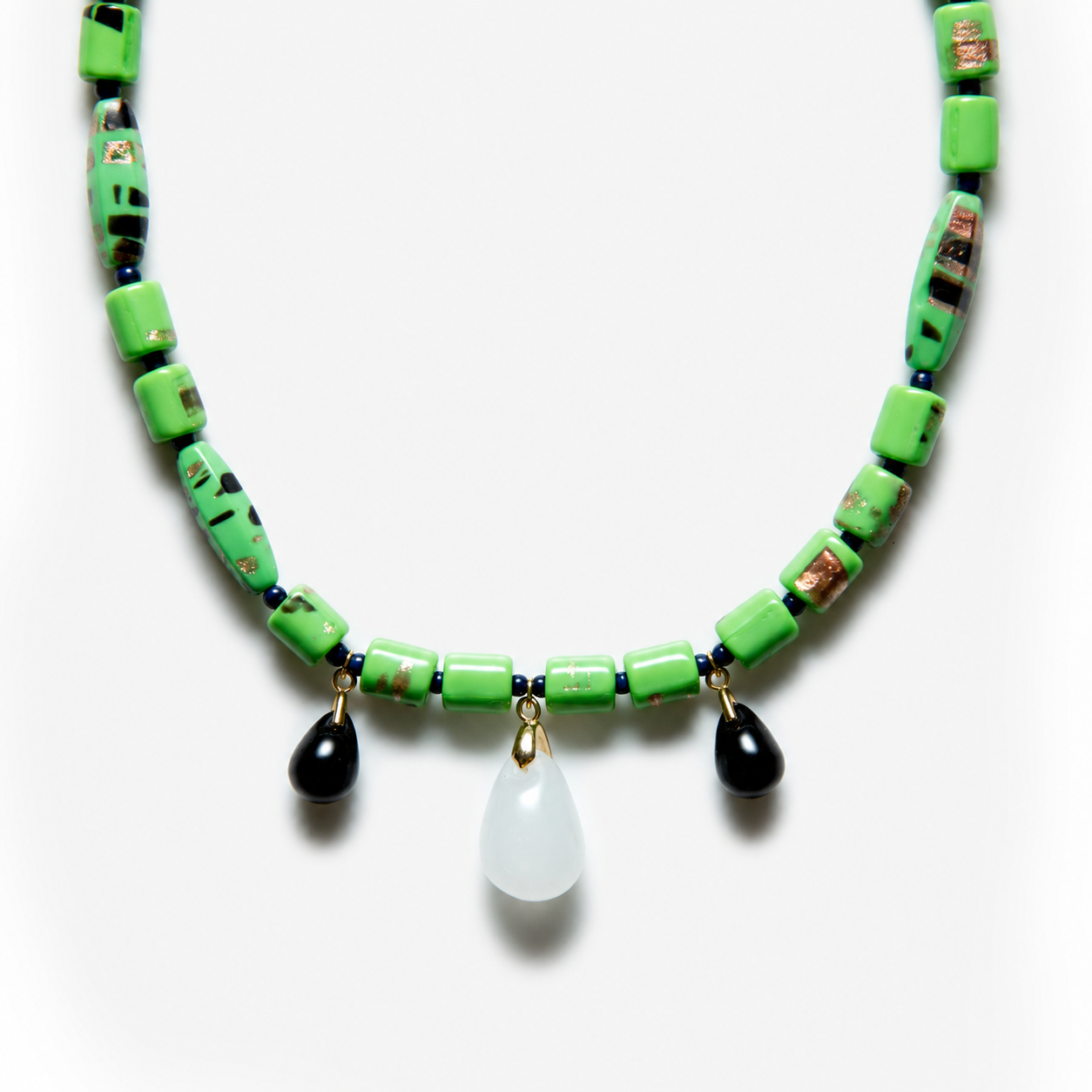 Medium Big Drop Green