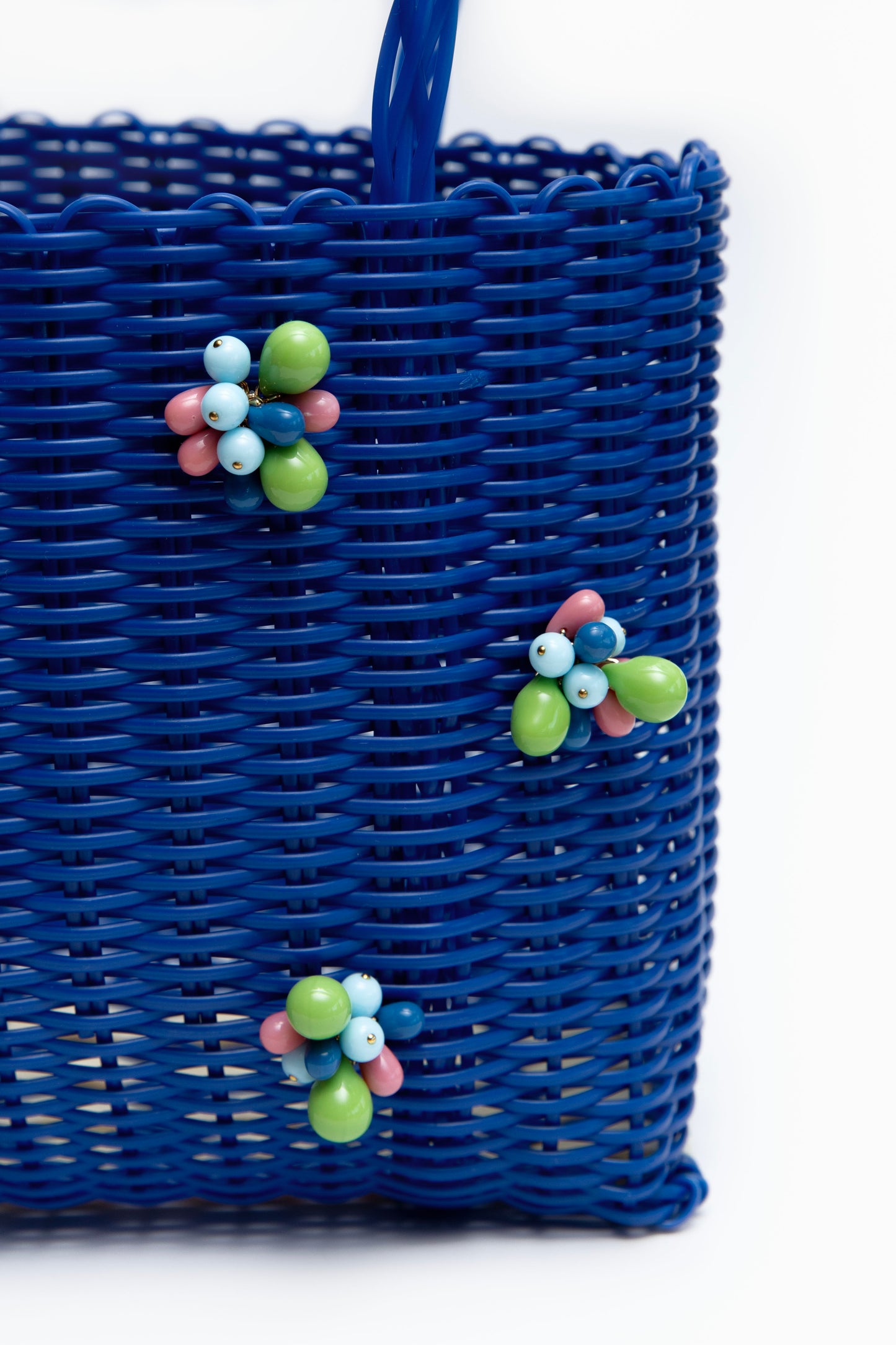 AGLAGLA × Rayas Collective – Klein